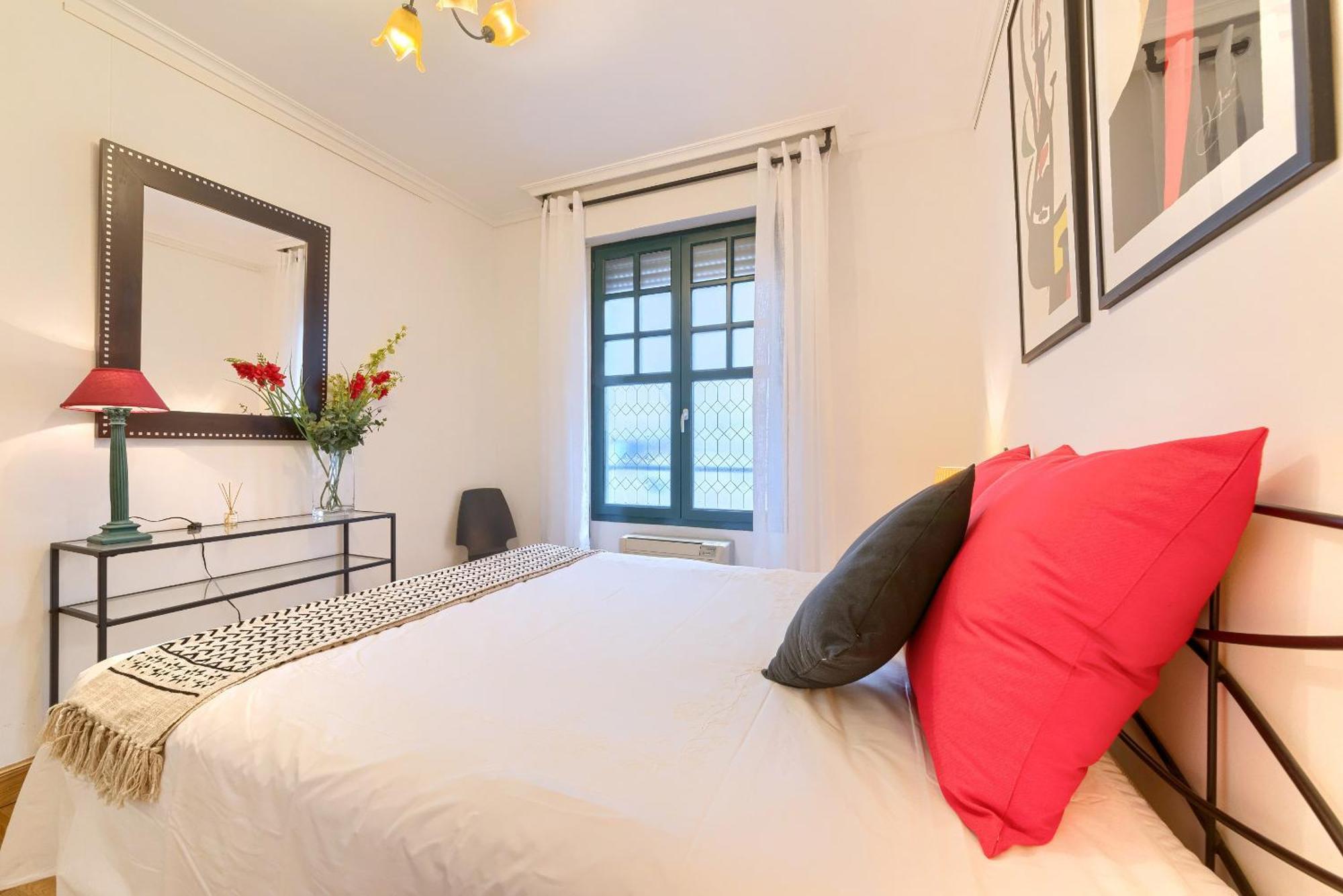Vivienda Turistica Acogedora Y Elegante En Irala Apartment Bilbao Exterior photo